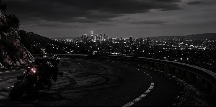 Night rider over the city